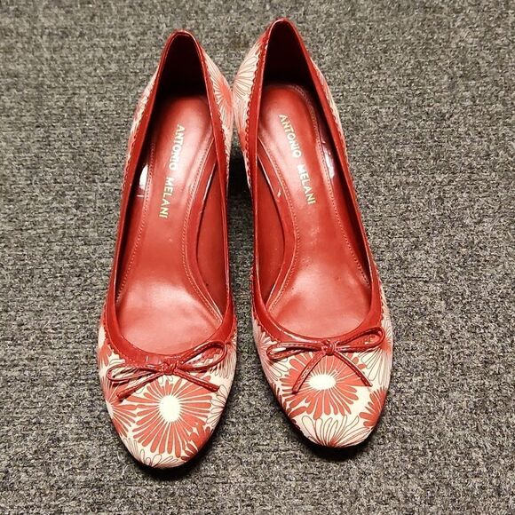 Antonio Melani Red Fabric Floral Bow Mary Jane Heels - Picture 1 of 6